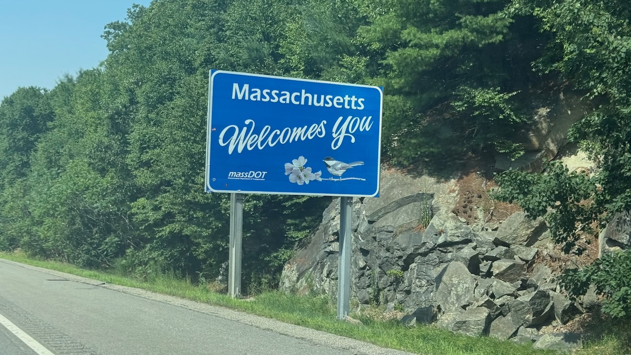 Massachusetts Welcomes You highway sign