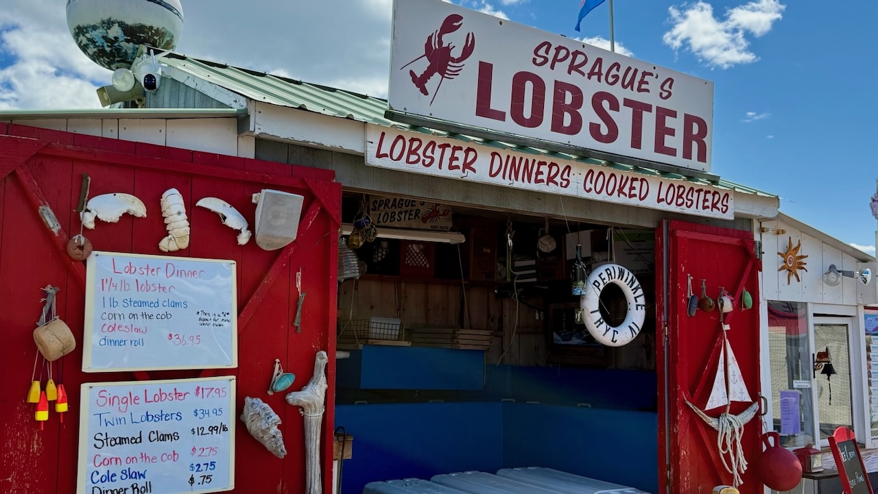 Sprague's Lobster shack sign in Wiscasset, Maine