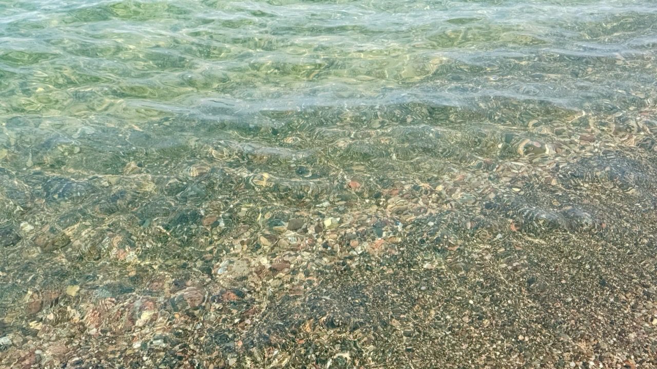 Clear, shallow water on Lake Superior near Muskallonge Lake State Park
