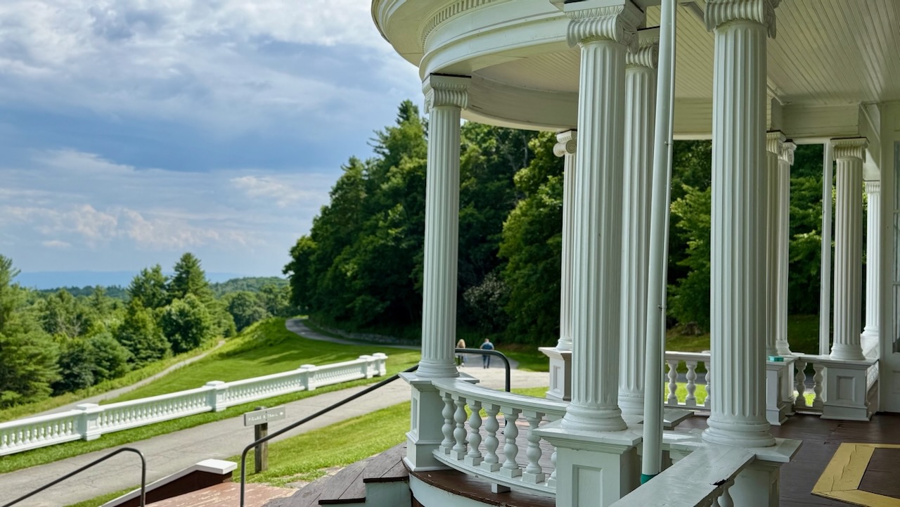 White columned portico overlooking the grounds along the Blue Ridge Parkway